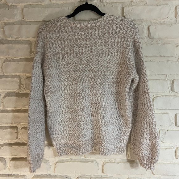 Fuzzy Sweater with Balloon Sleeve - Picture 4 of 5